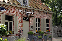 De Noteloze Notelaar