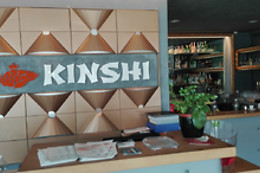 Kinshi