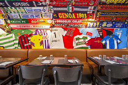 Le Carrefour Café