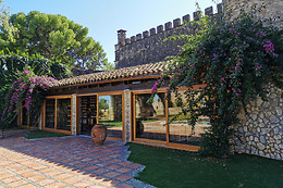 BODEGAS Y CAVAS JAUME SERRA