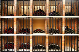 BODEGA FINCA VILLACRECES & BODEGA IZADI