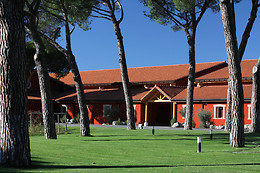 BODEGA FINCA VILLACRECES & BODEGA IZADI
