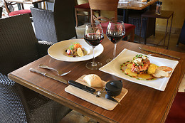 Lautraix Restaurant