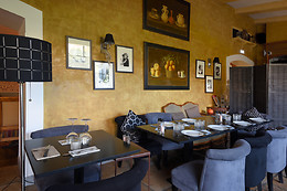 Lautraix Restaurant