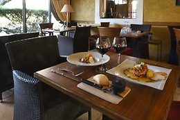 Lautraix Restaurant