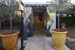 Lautraix Restaurant