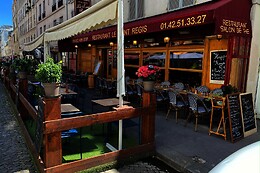 Le Saint Régis