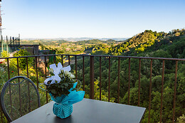 Bajaj - Cantina & Agriturismo