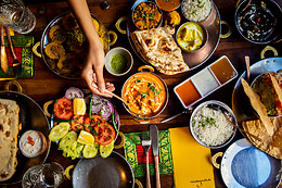 RESTAURANTE MAYURA