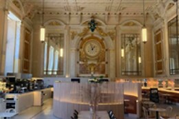 Le Royal Café