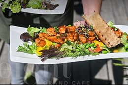 Grand Café Eight