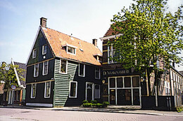 Zaanse Kathmandu Kitchen