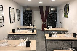 The Wine School