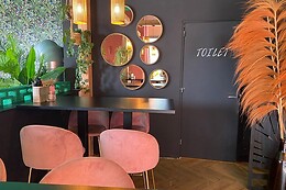 indo food house