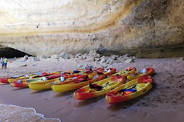 BENAGIL KAYAK