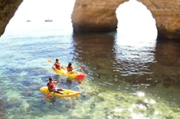 BENAGIL KAYAK