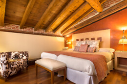 HOTEL IZAN PUERTA DE GREDOS