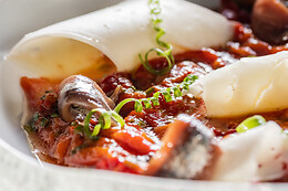 HÜNICO RESTAURANTE