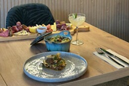 CACAU- GASTRO BAR