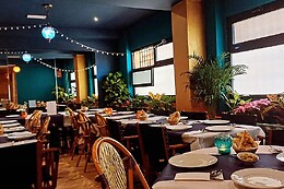 RESTAURANTE ÁRABE LUZ DE LUNA