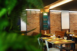 RESTAURANTE LA CUADRA