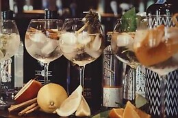 Roest Wine & Foodbar