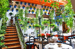 RESTAURANTE PUERTA SEVILLA