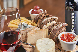 INCOMUM WINE GALLERY