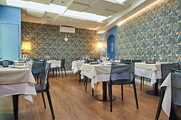 INCOMUM WINE GALLERY