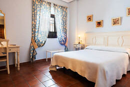 HOTEL PALACIO LAS MANILLAS