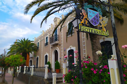 HOTEL RURAL SOTERRAÑA