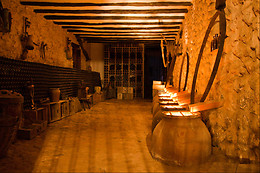 BODEGAS LOS PINOS
