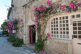 Hôtel La Maison des Chanoines