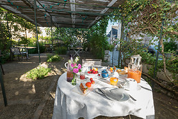 Hôtel La Maison des Chanoines