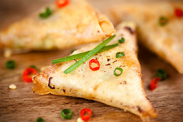 FOOD ROMANCE COMPANY