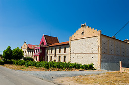 BODEGA MARQUES DE MONTECIERZO