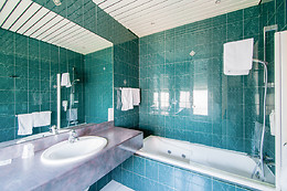 BRIT HOTEL LE ROYAL TROYES CENTRE GARE