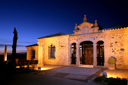 HOTEL CIGARRAL EL BOSQUE
