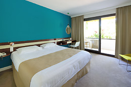 Hotel the Originals Villa Borghese