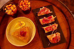 Pan y vino