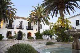 CORTIJO EL MADROÑO