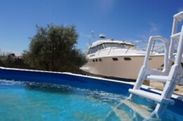 CUCHIBOAT