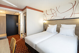 Futur Sure Hotel by Best Western Caen Memorial ***