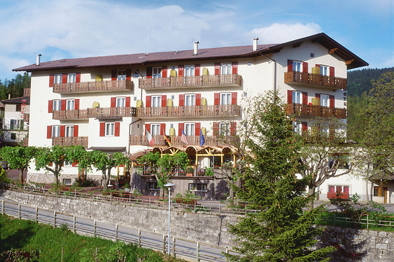 Hotel Panorama Wellness & Resort - photo 17
