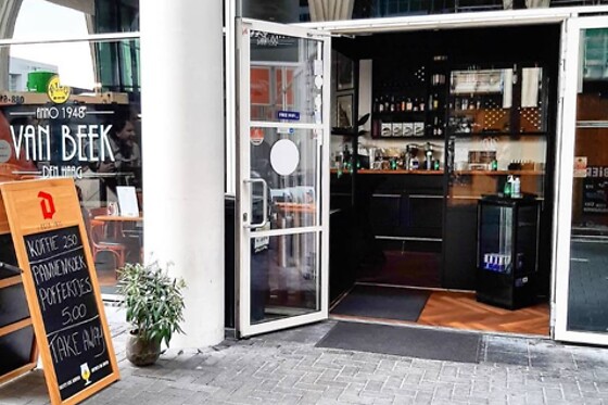 Café van Beek - photo 4